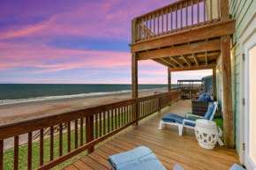 Beachfront Private ll Beach Access ll Luxe Bedroom